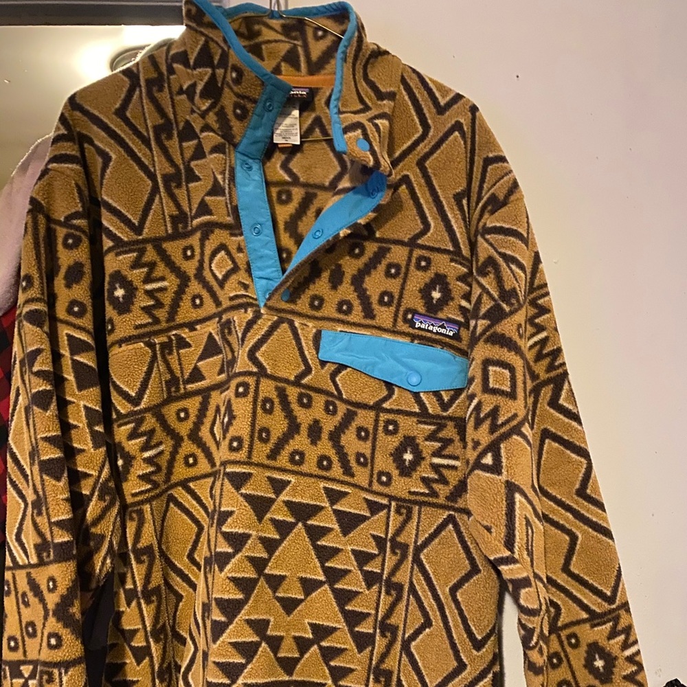 Patagonia fleece sweater.